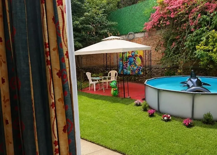 Acogedora Recamara En Casa Mexicanissima Mexico